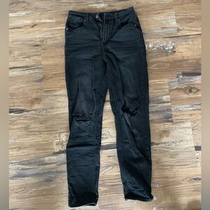 NWOT American eagle 0R distressed black mom jeans